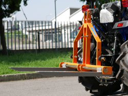 palettengabel für kleintraktoren wie z b kubota mod d 300