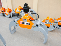 holzzange holzgreifer mit rotator für kräne und mini bagger 1 8 bis 3 5t mod dk 11c gr 30