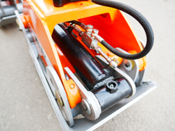 holzzange holzgreifer mit rotator für kräne und mini bagger 4 0 bis 8 0t mod dk 16 gr 55ff