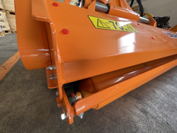 mulcher mit hydraulische seitenverstellung für traktoren mod jaguar 170