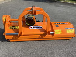 mittelschwerer mulcher mit hydraulische seitenverstellung für alle mittleren traktoren mit reifen oder gleisketten mod grizzly 220