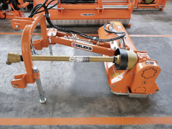 seitenverstellbarer böschungsmulcher mod volpe 165