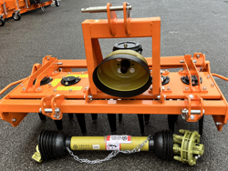 kreisellegge mit stabwalze fur traktor mod kr 120