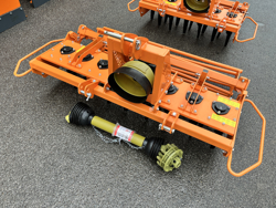 kreisellegge mit stabwalze fur traktor mod kr 160