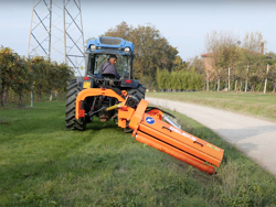 böschungsmulcher schwere ausführung für traktoren von 90 130 ps mod dragon 200