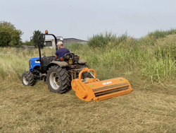 schlegelmaher seitenverstellbar fur traktoren gepard 210