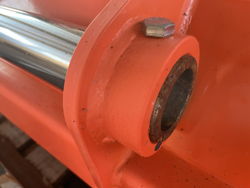 mittelschwerer mulcher mit hydraulische seitenverstellung für alle mittleren traktoren mit reifen oder gleisketten mod grizzly 200 generaluberholt 88