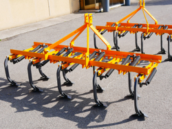 cultivateur à ressorts 215cm pour tracteur préparation de la terre mod de 215 9 v