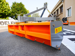 lame niveleuse polyvalente 170cm pour tracteur mod dl 170