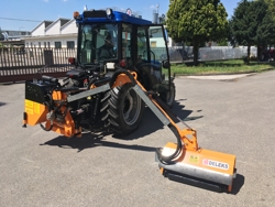 epareuse hydraulique pour tracteur avec broyeur ou taille haie mod airone 80