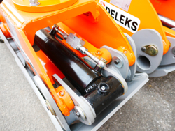 grappin à bois pour pelles et grues capacité 2000kg mod dk 16