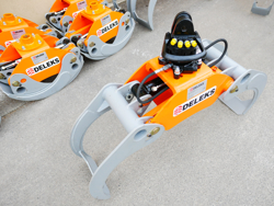 grappin avec rotateur 3 tonnes pour pelles et grues mod dk 16 gr 30f