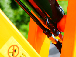 tarrière hydraulique pour attelage 3 points tracteur modèle l 50h