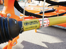 broyeur d accotement polyvalent alce 140 avec cardan