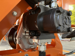 epareuse hydraulique pour tracteur avec broyeur ou taille haie mod airone 60