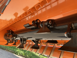 broyeur à marteaux déportable lourd pour tracteur mod toro 220