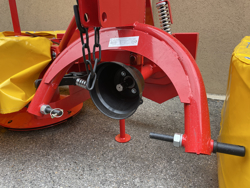 faucheuse rotative pour tracteur bras court dfr 135 mini