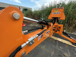 pelle rétro universelle pour tracteur drs 2000