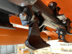 broyeur à marteaux pour tracteur fruitier mod jaguar 170