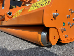 broyeur à marteaux déportable hydraulique pour tracteur mod grizzly 200