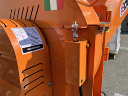 broyeur de branches thermique dk 900 bs pour sarments