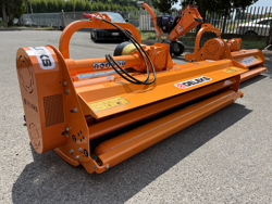 broyeur déportable hydraulique à marteaux pour tracteur mod leopard 180 sph