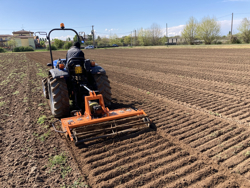 herse rotative avec rouleau kr 160 pour tracteur