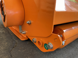 broyeur à marteaux pour tracteur fruitier mod jaguar 130