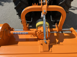 broyeur a marteaux deportable pour tracteur sarments mod gepard 170