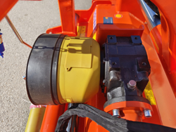 broyeur à marteaux déportable lourd pour tracteur mod cervo 160