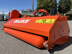 broyeur d accotement giraffa150 pour tracteur fruitier deleks