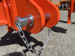 broyeur d accotement giraffa150 pour tracteur fruitier deleks