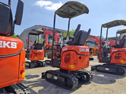 mini pelle 1 tonne m100