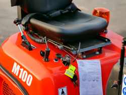 mini pelle 1 tonne m100