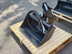 godet orientable pour mini pele s100 600s30