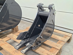 godet pour mini pele s180 b200