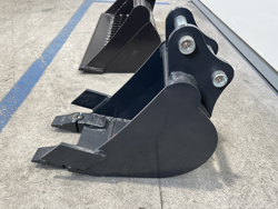 godet pour mini pele bhb 200