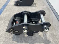 attache rapide pour mini pele s280