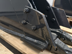 godet pour mini pele s380 b300