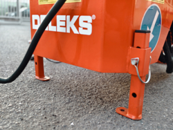 epareuse hydraulique pour tracteur avec broyeur ou taille haie mod airone