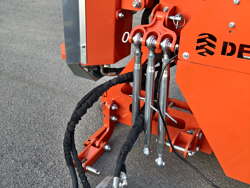 epareuse hydraulique pour tracteur avec broyeur ou taille haie mod airone