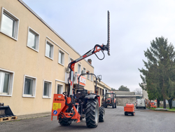 epareuse hydraulique pour tracteur avec broyeur ou taille haie mod airone