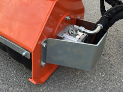 epareuse hydraulique pour tracteur avec broyeur ou taille haie mod merlo