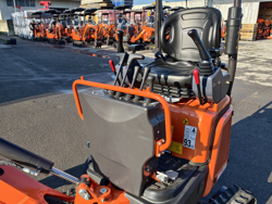 mini pelle 1 tonne m130