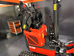 mini pelle 1 tonne s100