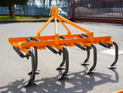 estirpatore coltivatore a 7 ancore 140cm utili e scalpelli zampa d oca mod de 140 7 v