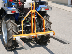 forca porta pallet per trattore tipo kubota iseki d 300