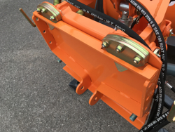 sgombraneve a piastra serie media per trattore mod ln 175 a