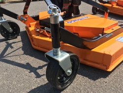 piatto tagliaerba a 3 lame per trattore agricolo 120cm di taglio mod dm 120