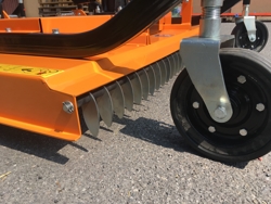 piatto tosaerba per trattore agricolo a 3 lame per parchi e prati erbosi mod dm 150
